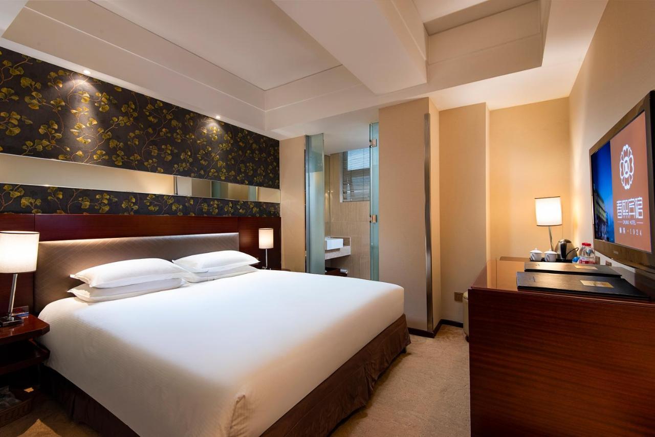 Chengdu Chunxi Hotel Exterior photo